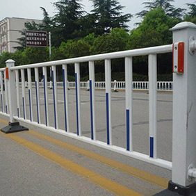 4. PVC Road Guardrain-4